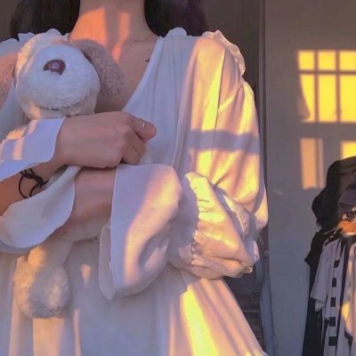 校对女孩河野悦子